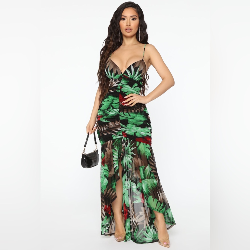 Fashion Nova Tropic Romance‎ Ruched Maxi Dress